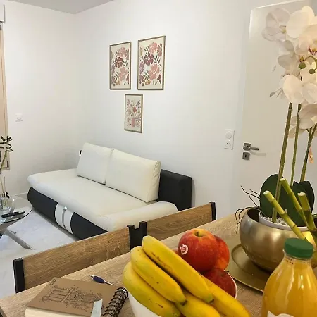 Appartement Seemingly Spacious Modern & Bright Chic *